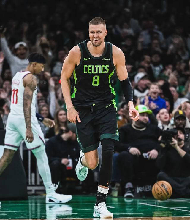 关于凯尔特人B队绝地反击立陶宛男篮,波尔津吉斯送出助攻的信息 关于凯尔特人B队绝地反击立陶宛男篮,波尔津吉斯送出助攻的信息