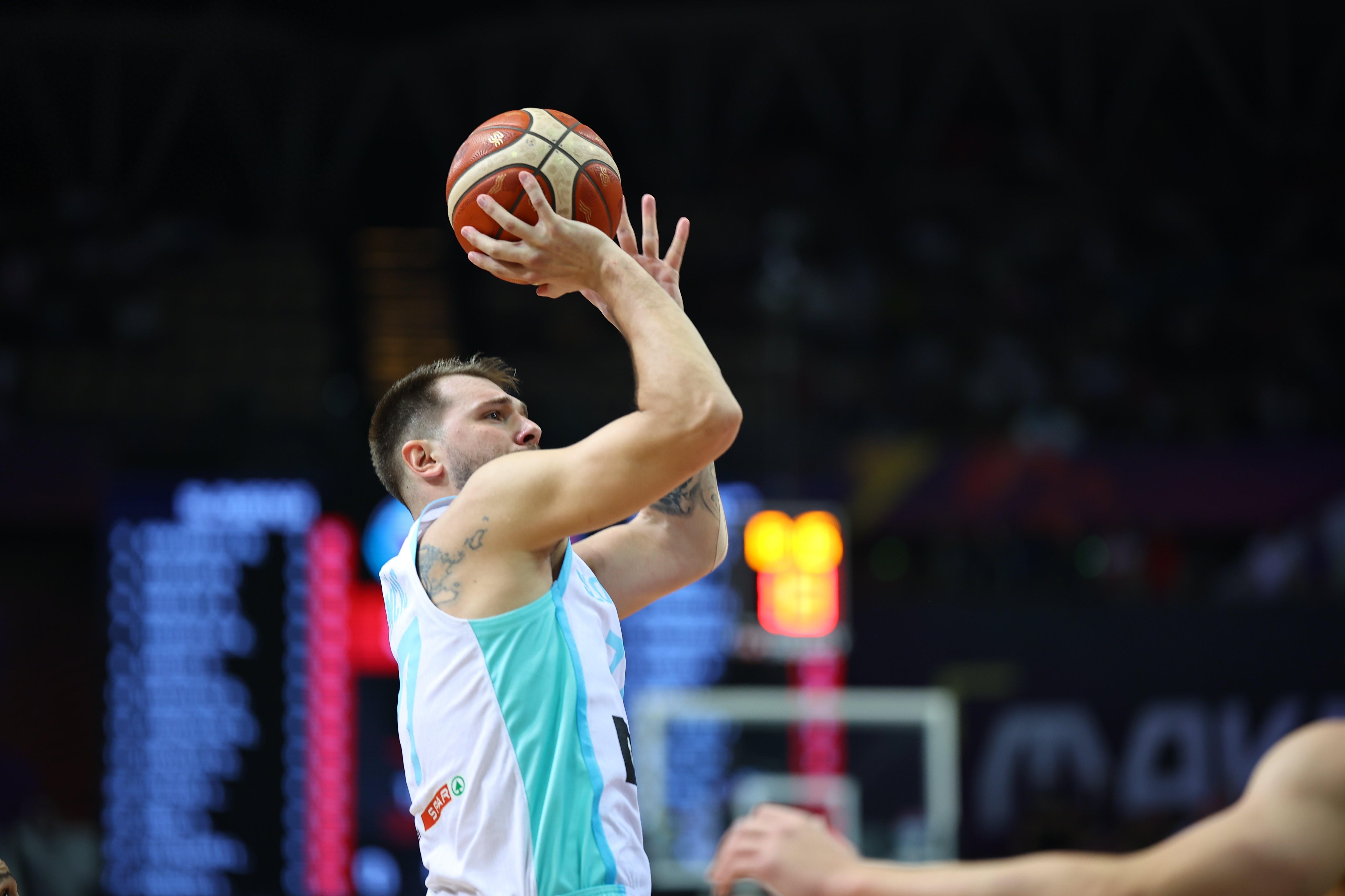 九游体育-尼日利亚男篮碾压步行者，东契奇打破历史纪录