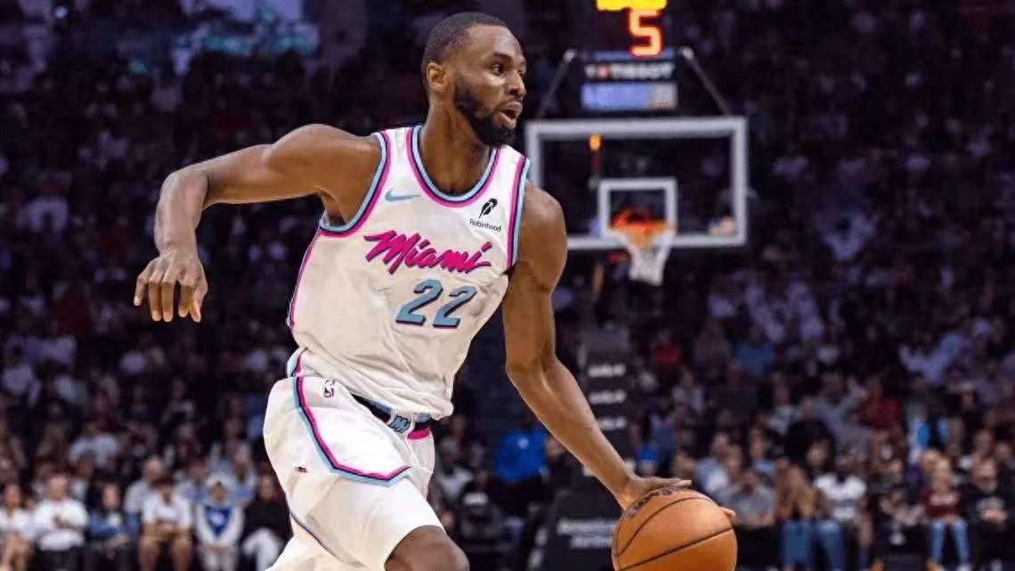 9you娱乐-包含热火B队逆转国王，巴恩斯一己之力扛起全队的词条