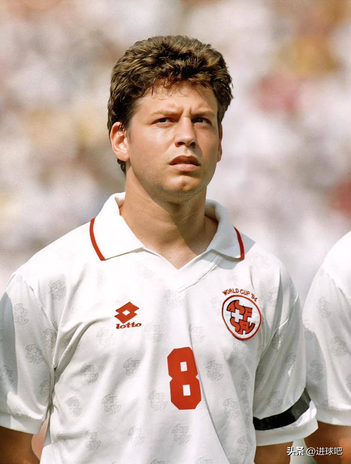 瑞士队再胜波兰队，顺利晋级欧洲预选赛半决赛