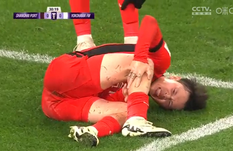 九游娱乐入口-包含亚眠队不敌对手，遭遇连败局面的词条