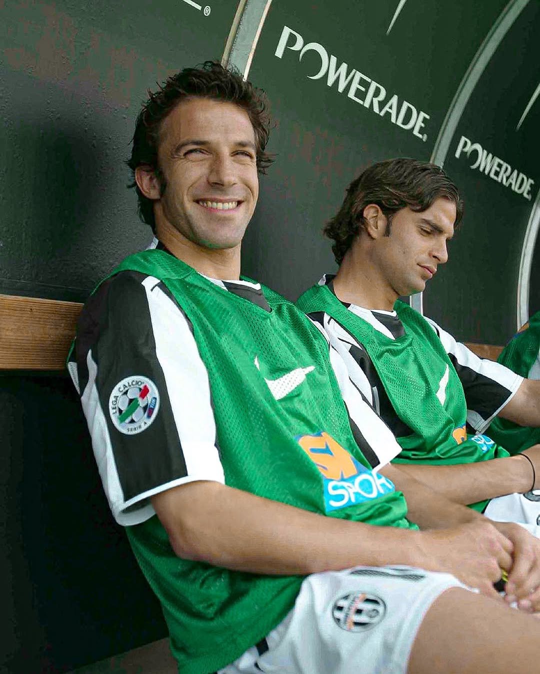 包含尤文图斯备战欧国联小组赛，士气高涨的词条