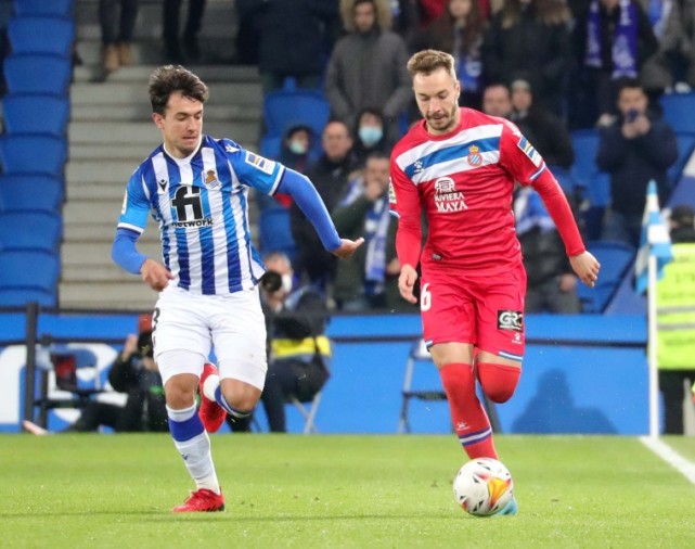 西班牙人客场惜败，积分榜下滑