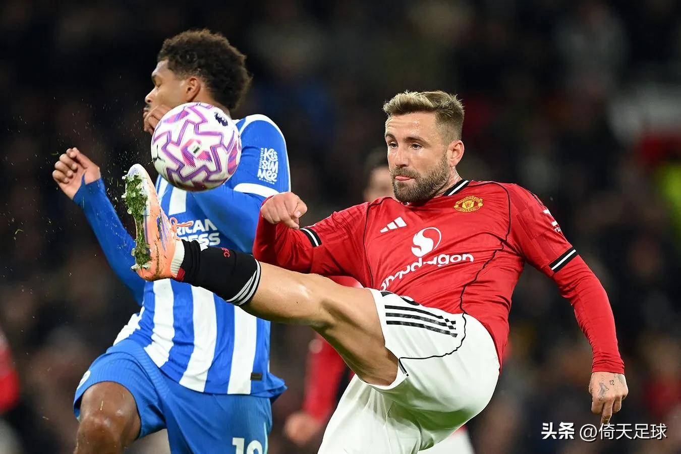 利兹联取得胜利，英格兰足球联赛风生水起的简单介绍