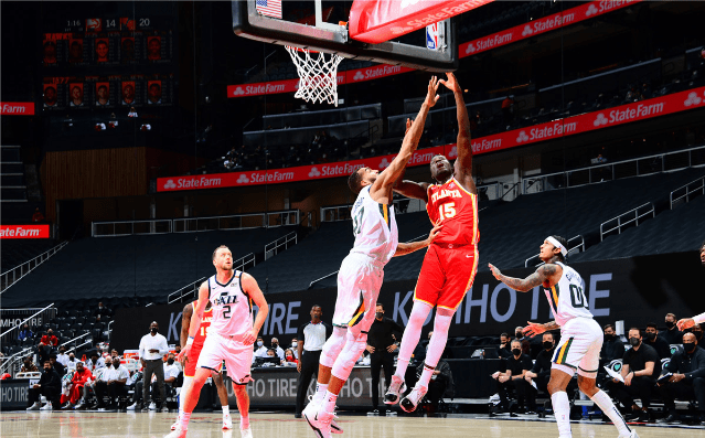 鹈鹕翻盘快船，戈贝尔状态火热