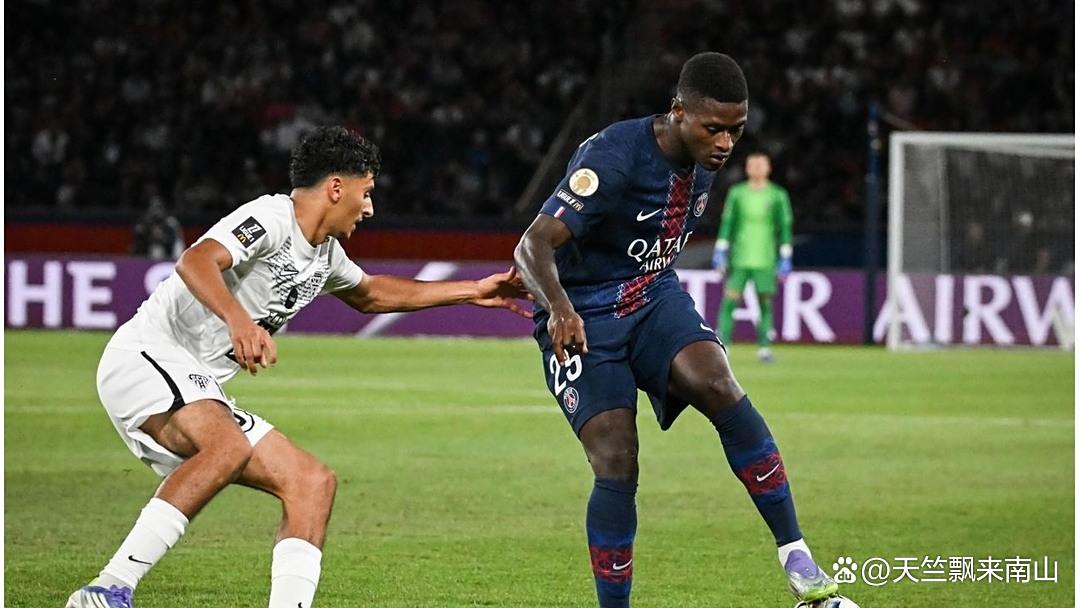 关于足球赛事中的惊险瞬间，哪支球队能展现最强实力？的信息