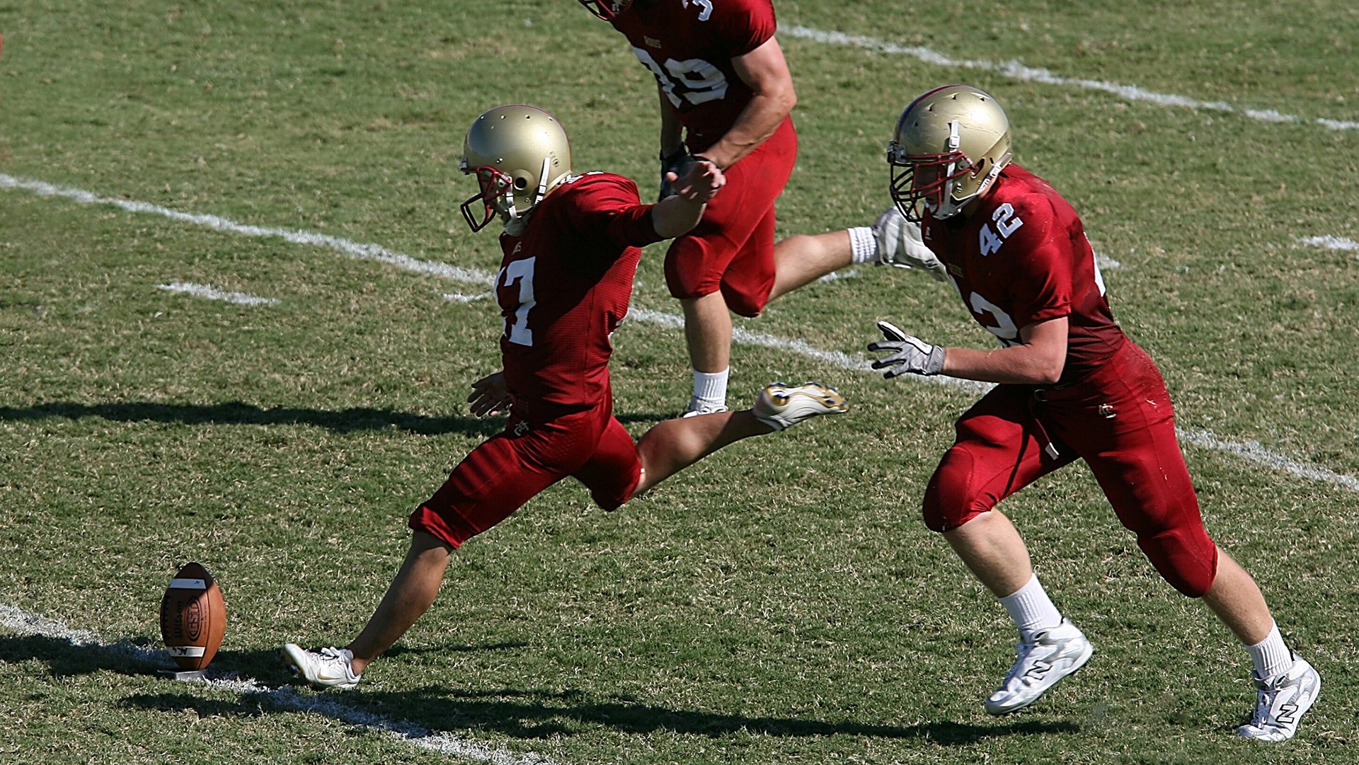 火力全开！劳塔罗全程高能输出，塞内加尔连续得分压制哥伦比亚