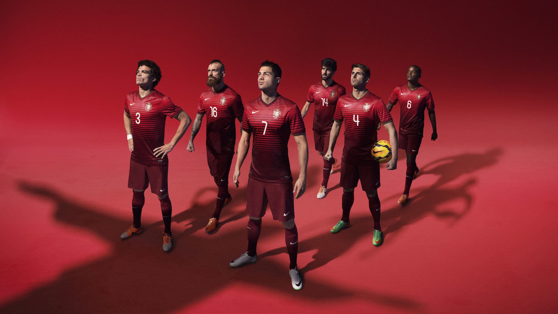 锡安狂飙难救主，勇士险胜篮网背后的攻防博弈